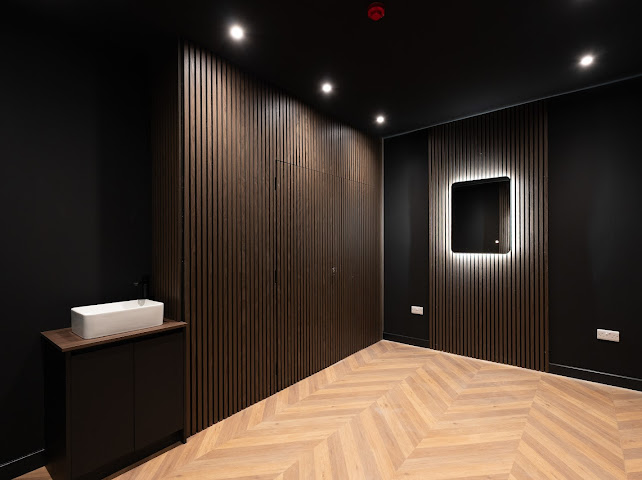 Hairdresser room rental near me